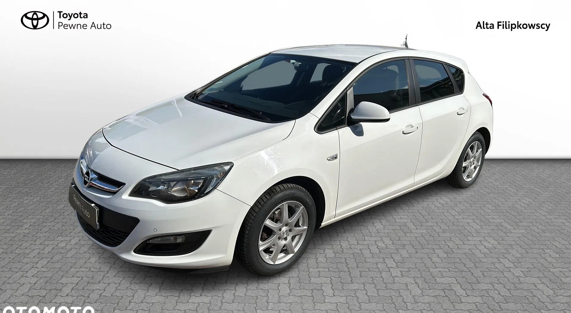 żmigród Opel Astra cena 25900 przebieg: 219214, rok produkcji 2012 z Żmigród